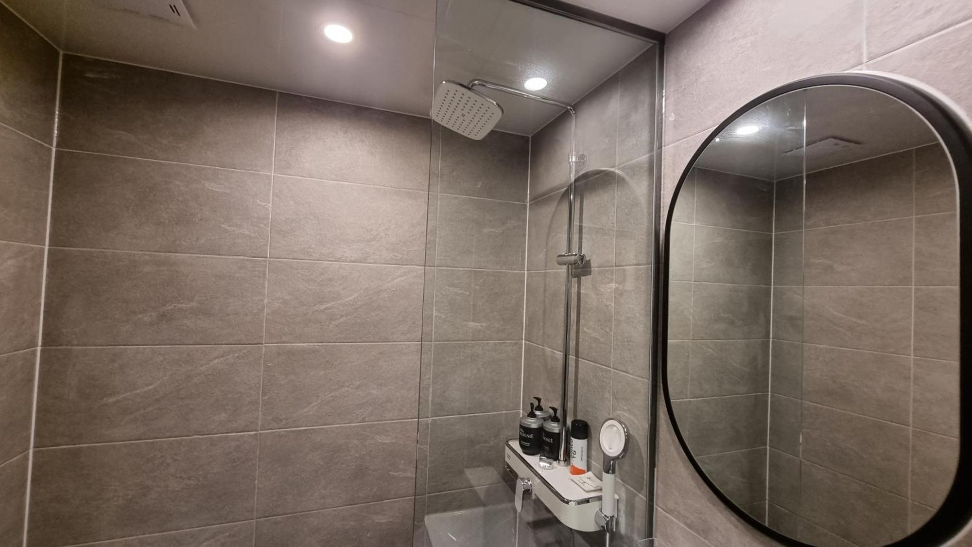 Hotel The Classic Ulsan Phòng bức ảnh